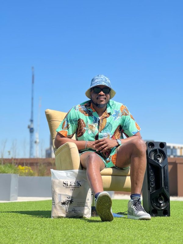 SHORT SLEEVE RIBBED SHIRT AND SHORT SET - Image 3
