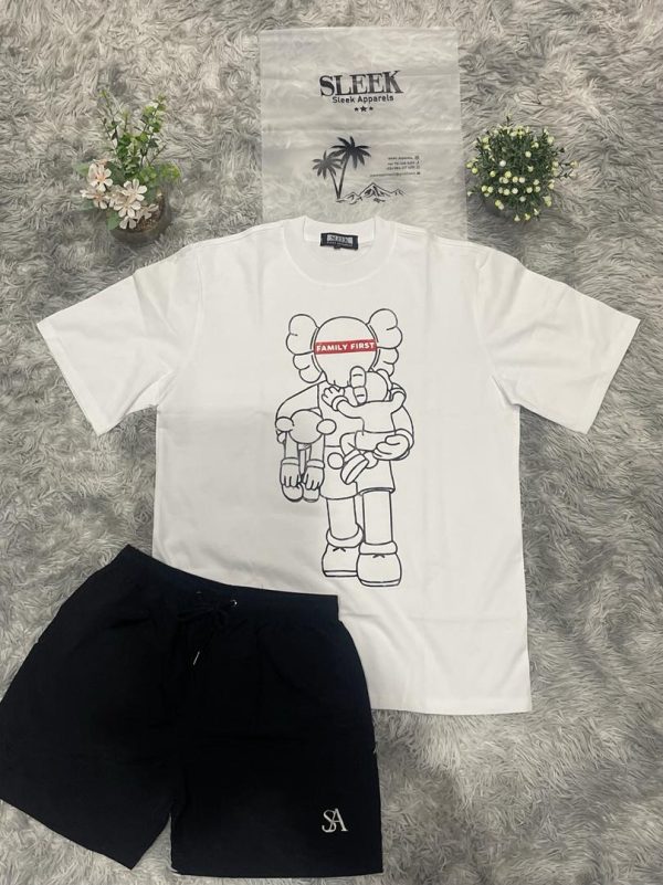 SLEEK T-SHIRTS