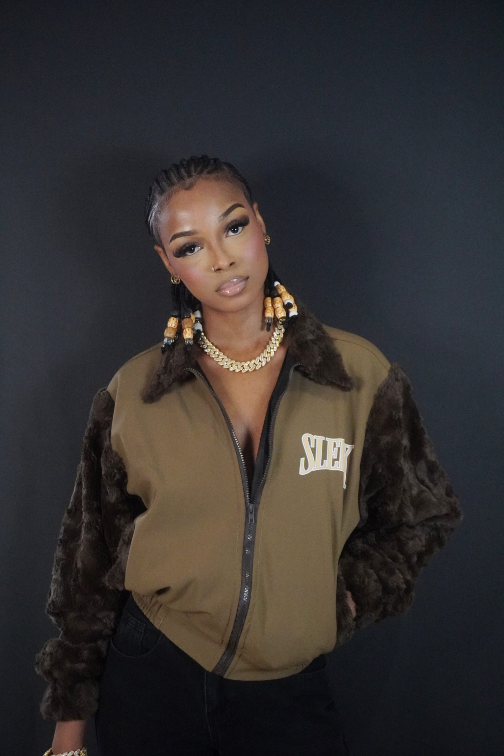 Sleek mahogany Fur jacket - Image 2